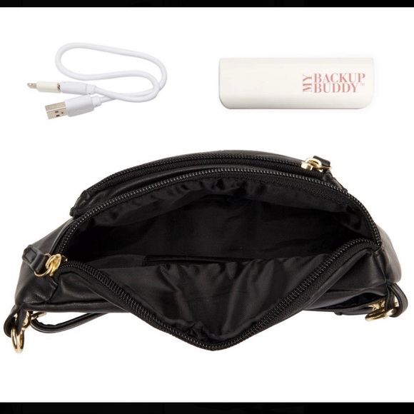 Mundi Connie Black Quilted Crossbody - Picture 2 of 12